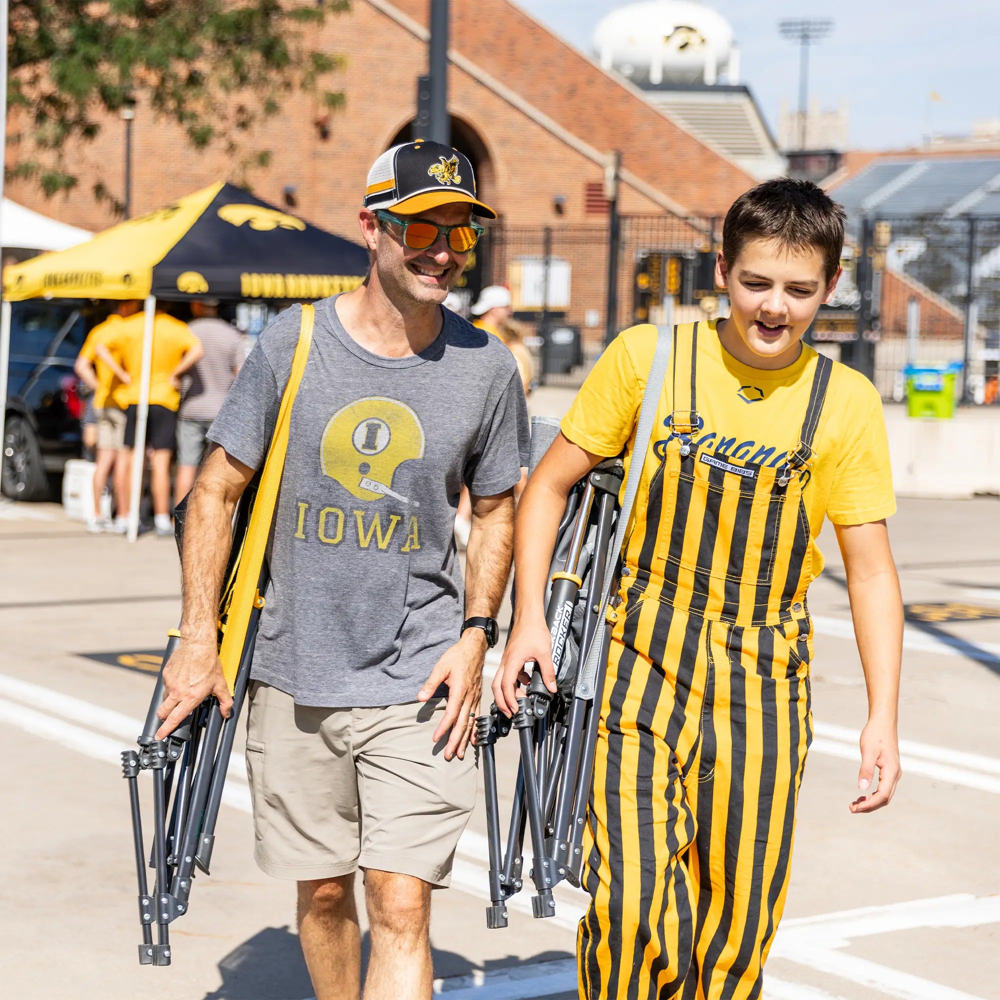 Comfort Pro Rocker™ - Iowa Hawkeyes - Image 11