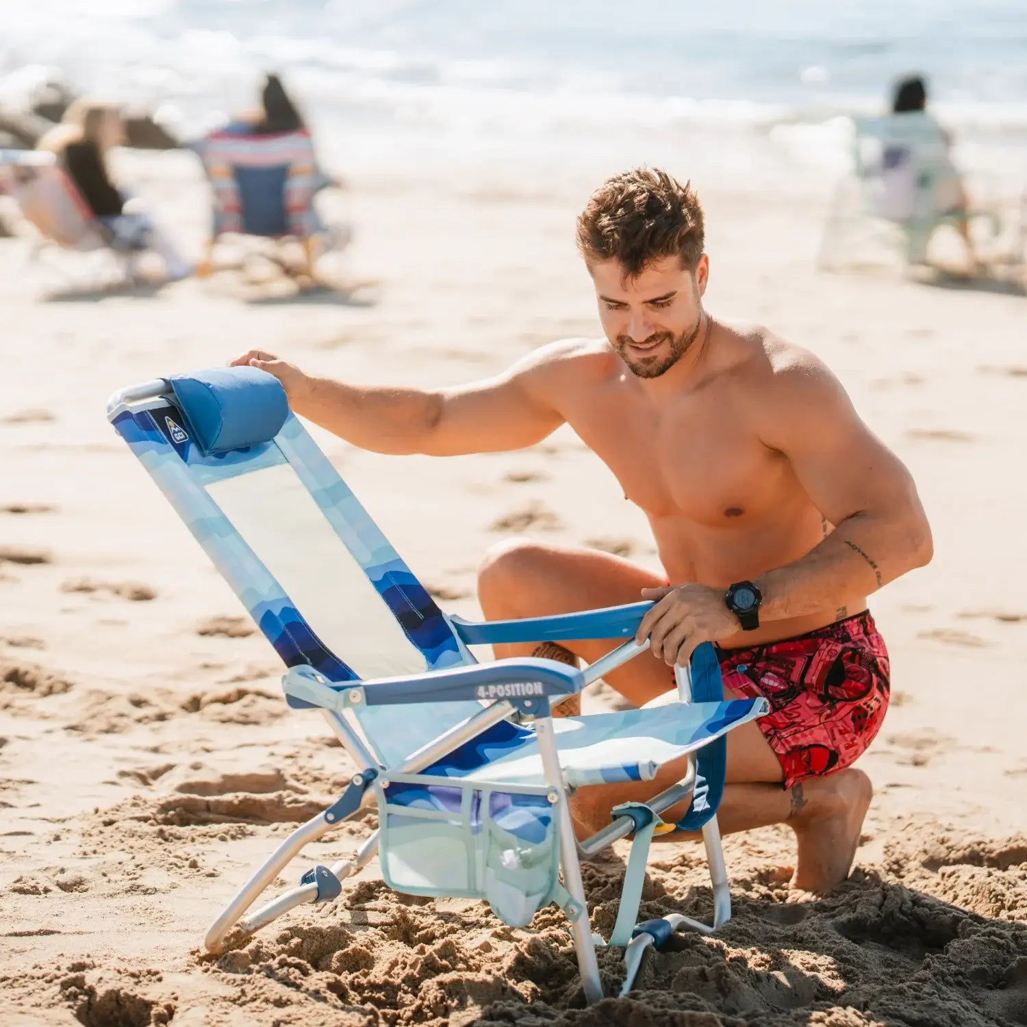 Bi-Fold Beach Chairâ„¢ - Image 9