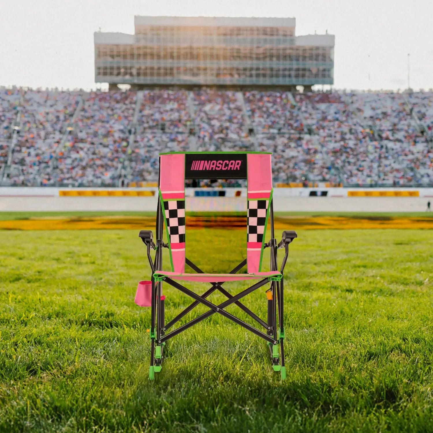 NASCAR RoadTrip Rocker™ - Pink - Image 9